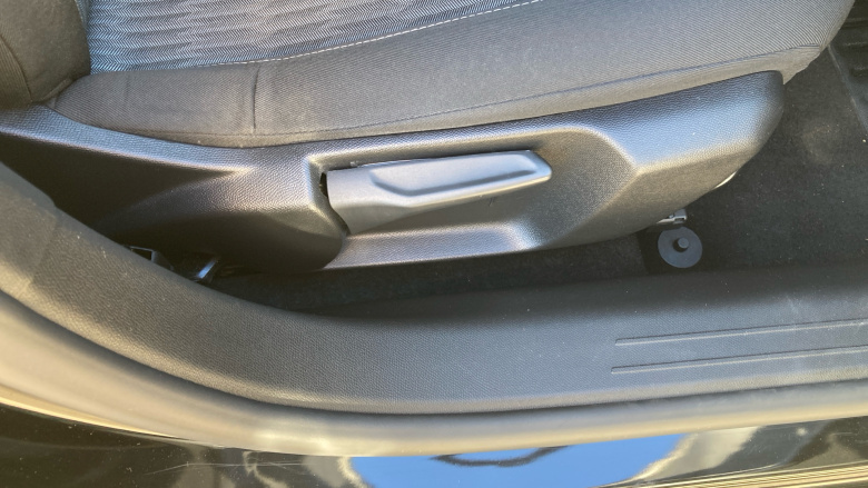 Vauxhall Corsa 1.2 Design 5dr Petrol Hatchback